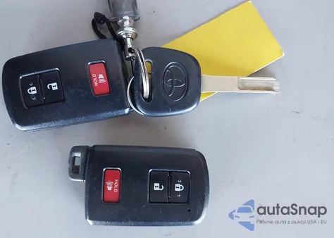 2017 Toyota Tacoma Sr5 V6 из США, поврежденный, VIN 5TFSZ5AN6HX102492